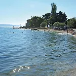 Apartman Amazing Apartment In Kastel Kambelovac *
